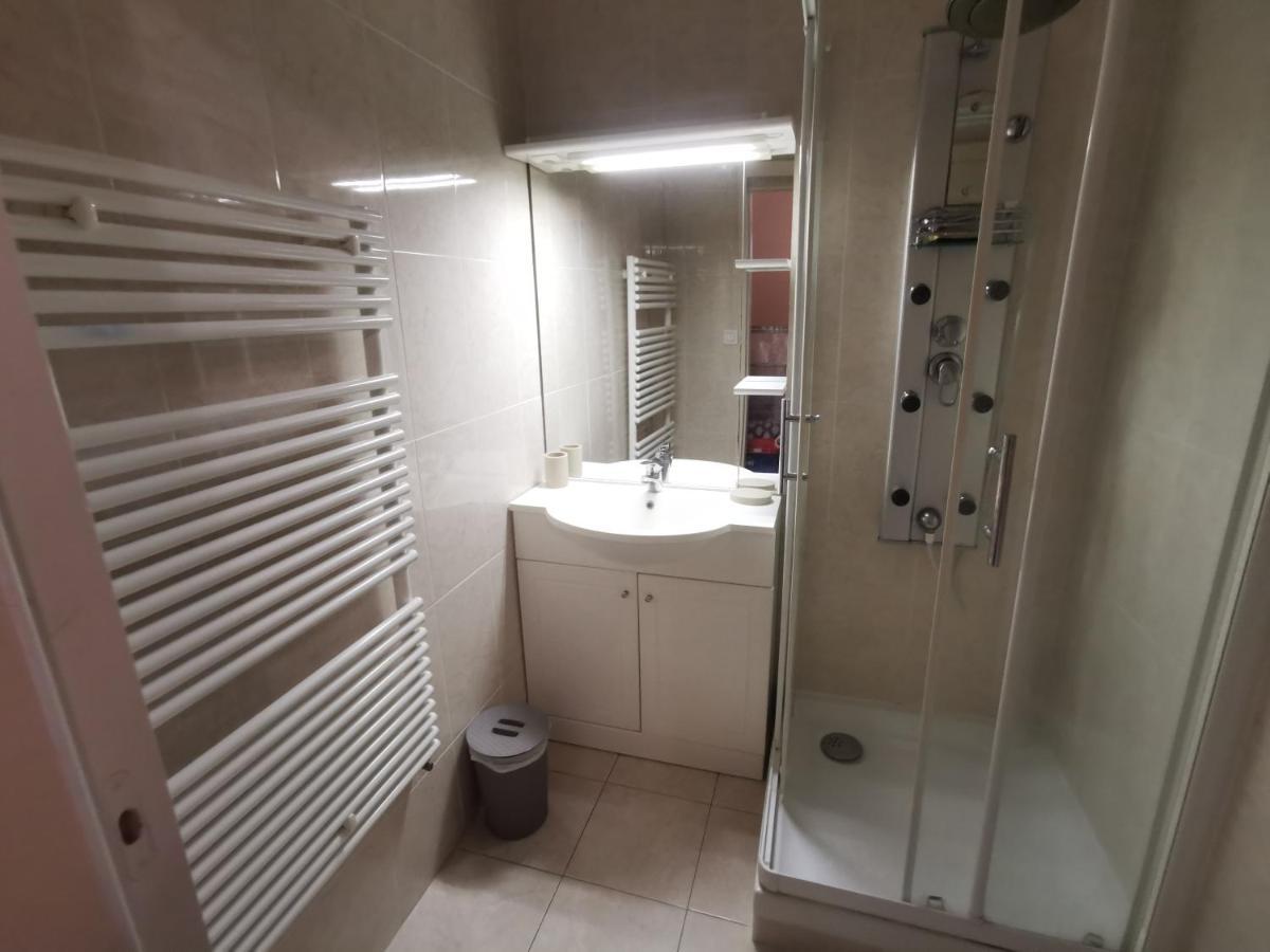 Joli Cocon En Plein Centre Ville Виши Экстерьер фото